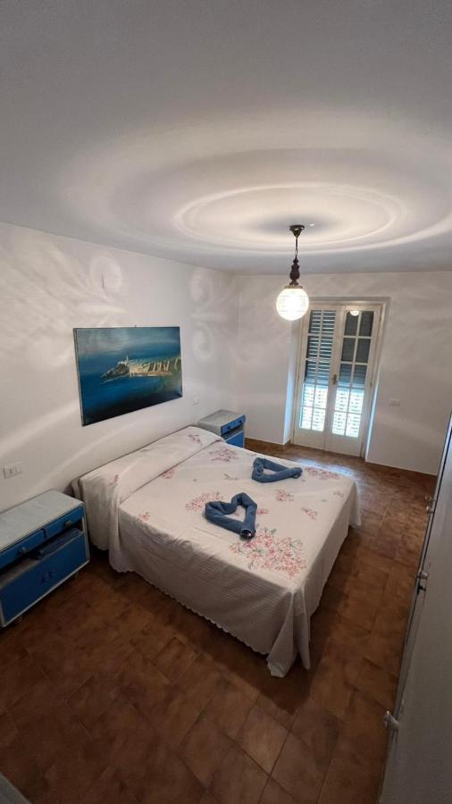 B&B Lorenzo Il Magnifico 첼라노 외부 사진