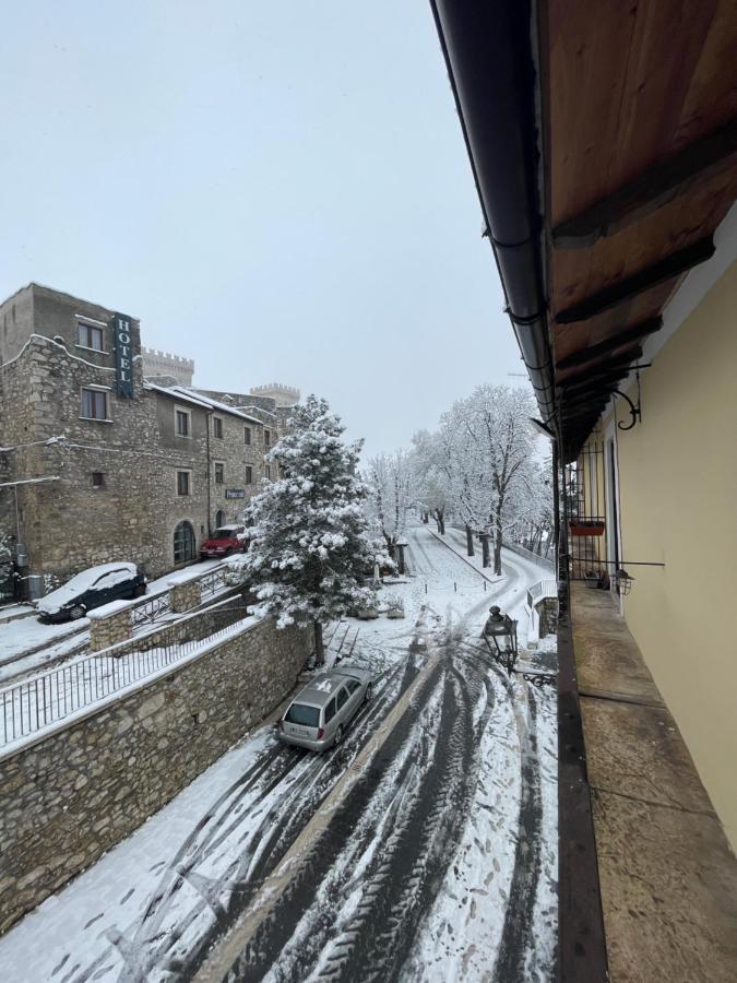 B&B Lorenzo Il Magnifico 첼라노 외부 사진