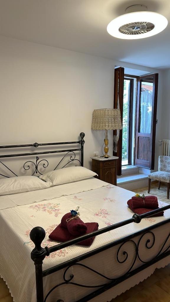B&B Lorenzo Il Magnifico 첼라노 외부 사진